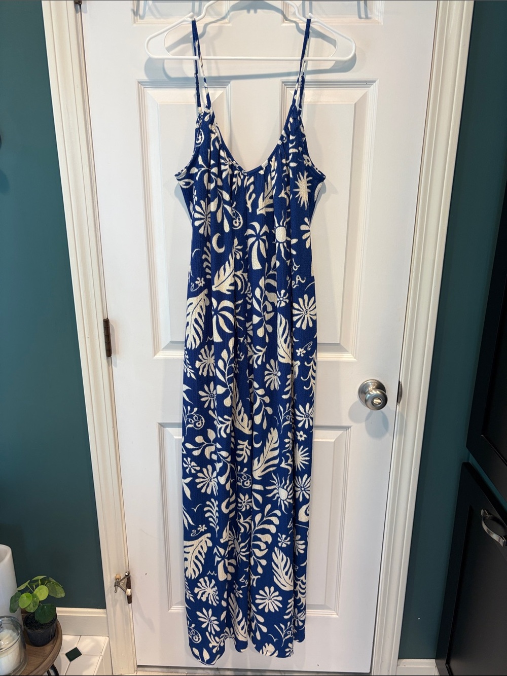 H&M Blue and White Floral jumpsuit/romper with Tie Waist